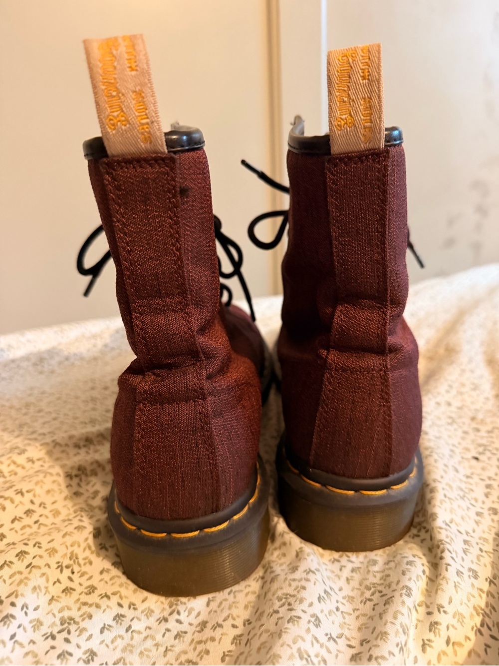 Dr. Martens Vegan Castel Canvas 8-Eye Boots Cherry Red Burgundy Size 8 EUC - Picture 4 of 7